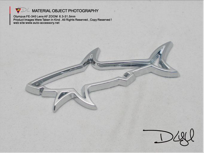 <b>DL-LOGO117 Shark   chrome   emblem</b>